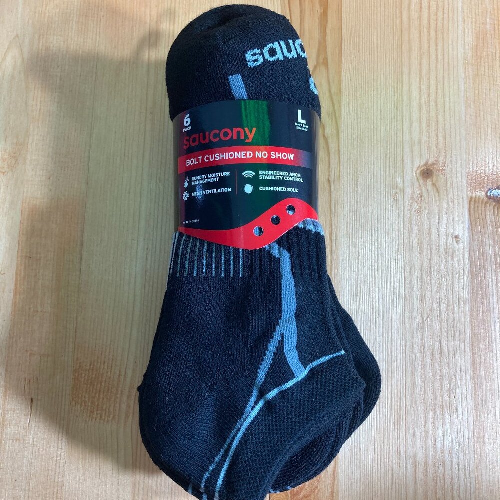 NEW! SAUCONY BOLT Men Shoe Size 8-12 Cushioned 6 Pair No Show Socks